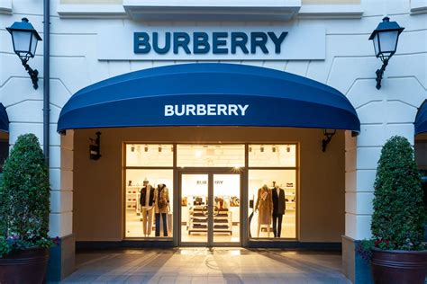 outlet burberry napoli|burberry outlet store spain.